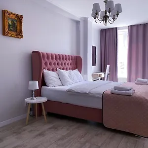 Opera Center & Aparthotel Lemberg