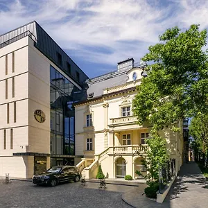 Maestral Hotel Lemberg