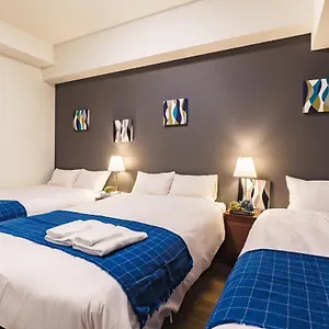 Ikidane Residential Shimanouchi 아파트