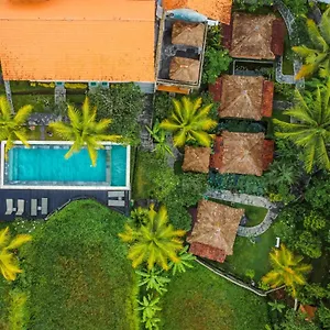 Resort Sari Health ***
