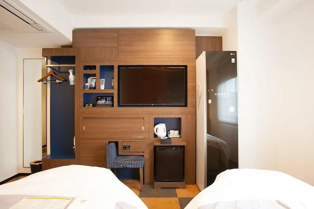 ***  Henn Na Hotel Tokyo Haneda Japan
